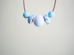 Floti - Pastel blue and white necklace