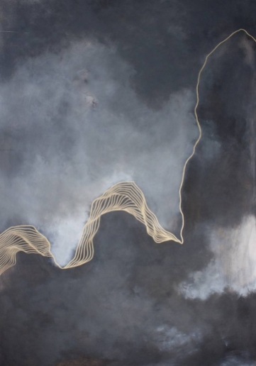 Abstract painting of fluid golden lines over a foggy background.